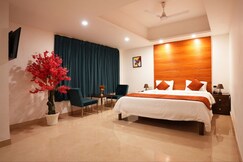 9 Star Hotel