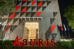 Aauris Kolkata