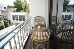 Cozy 1BHK Pool View Prime Assagao North Goa
