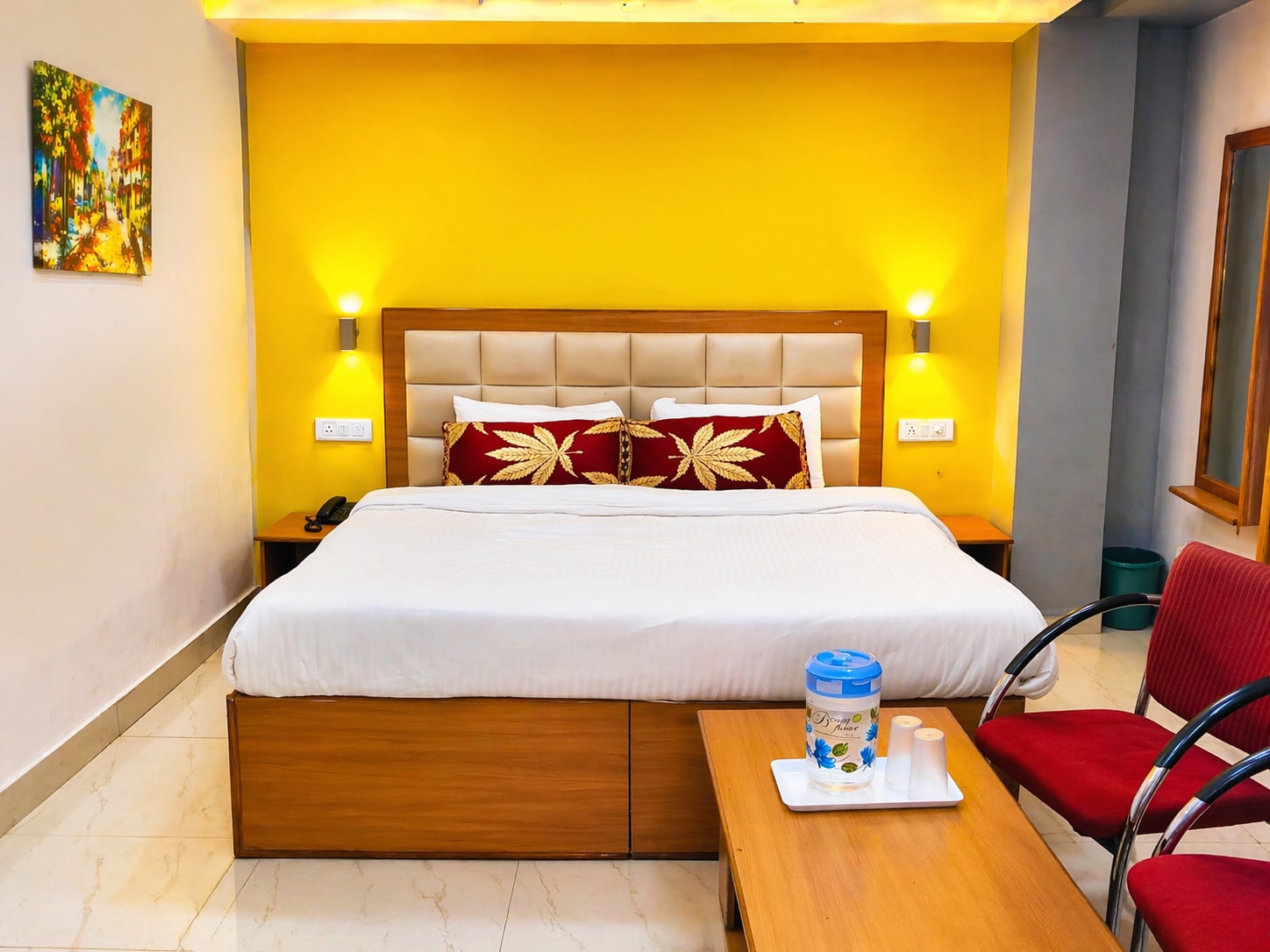 Divine Hills - Tap to explore photos