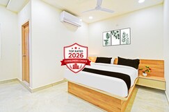 Super Townhouse Oak Kompally