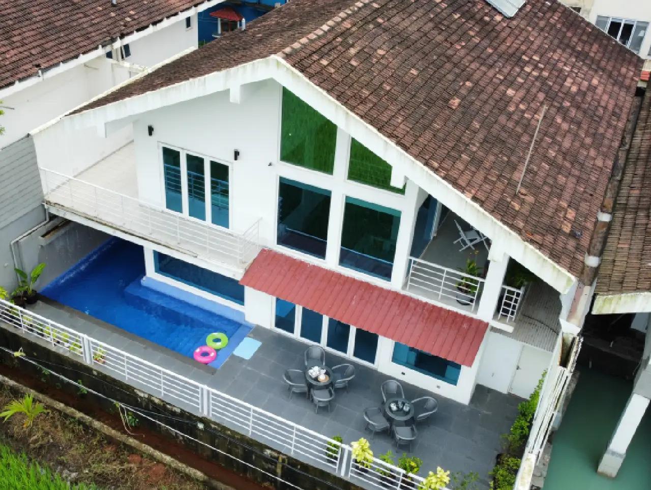 Contemporary 4BHK Villa with Pool near Candolim - Tap to explore photos