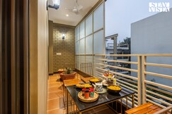 StayVista at Sunrise Apartment