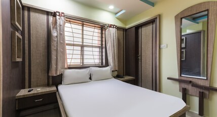 Hotel JMC Inn (Near Railway Station), Ratlam Room Type - Standard Non AC Room