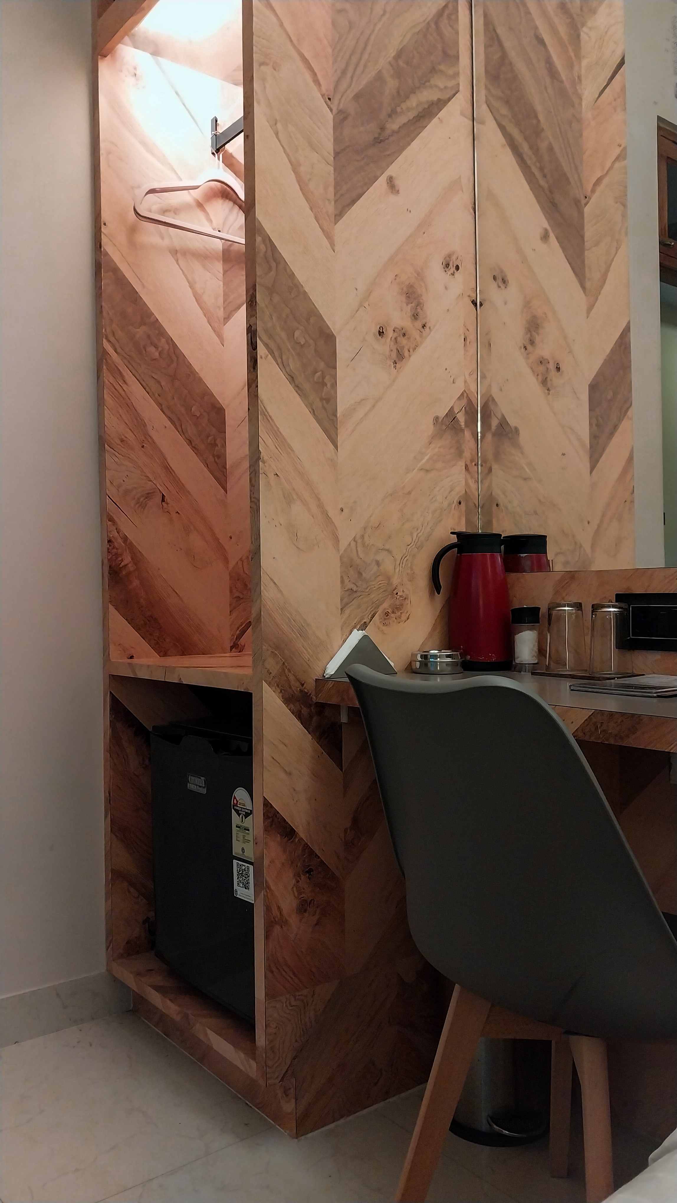 Hotel Prabhat - Tap to explore photos