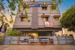 FabHotel Nimalan Residency Tambaram