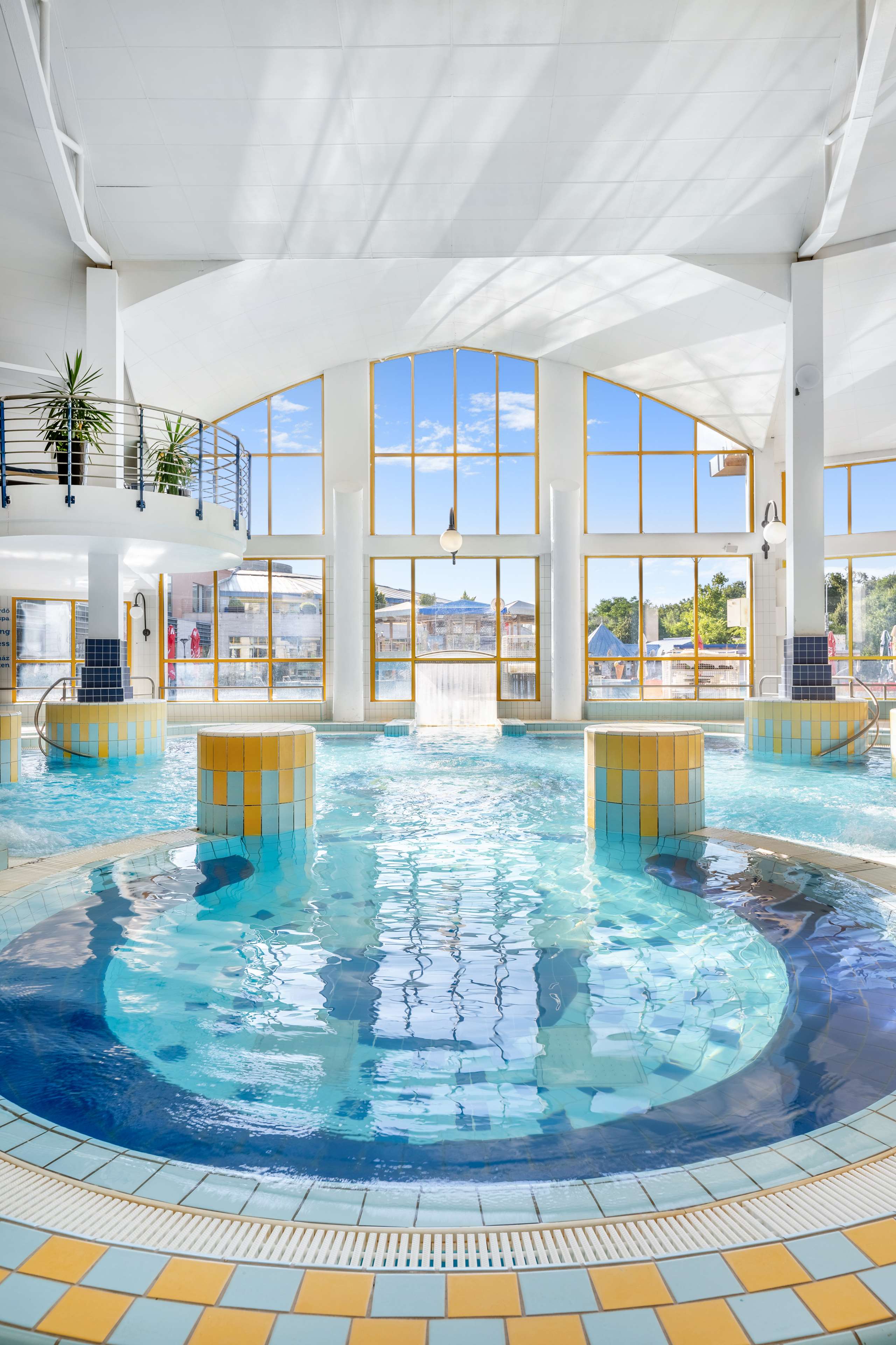 Park Inn by Radisson Srvr Resort & Spa - Tap to explore photos
