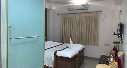 Hotel JK Lions And Banquet Room Type - Deluxe Ac Room Hotel JK Lions And Banquet Room Type - Deluxe Ac Room