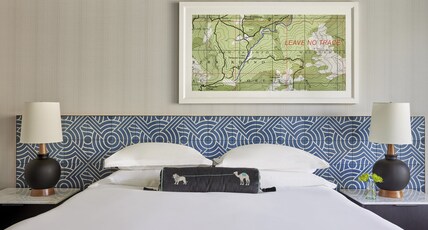 Kimpton Rowan Palm Springs Hotel, an IHG hotel Room Type - 1 King San Jacinto Mountain View