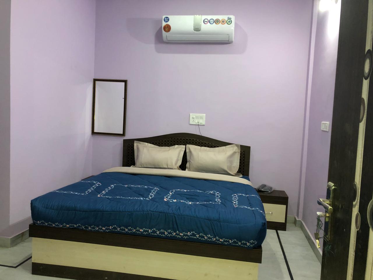 CHARMI ROOMS AND RESTAURANT - Tap to explore photos