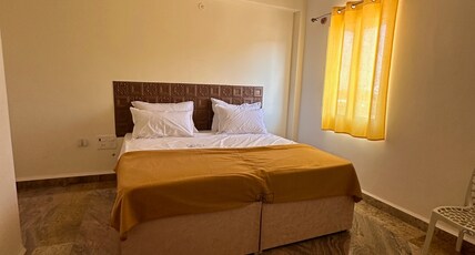 MPS SAI PALACE Room Type - Double Deluxe AC