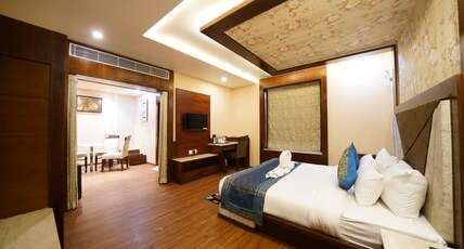 SQUARE INN Room Type - Suite Room