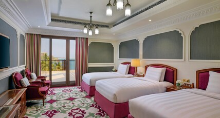 DoubleTree by Hilton Resort  & Spa Marjan Island Room Type - FAMILY 3 BEDRM BEACH VILLA