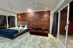 Address of River Stone Resort