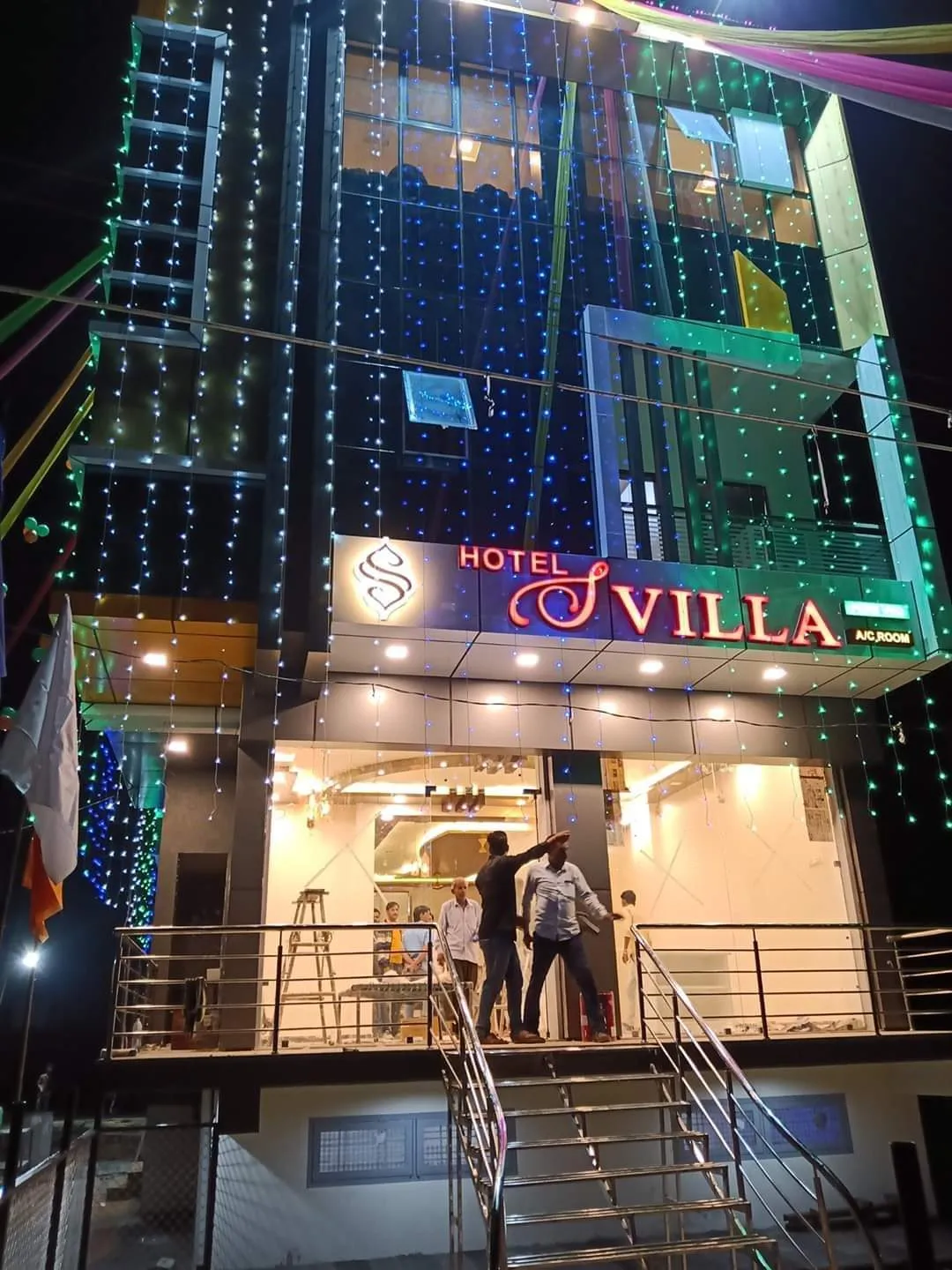 Hotel S Villa - Tap to explore photos