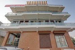 Hotel O Comfort Residency