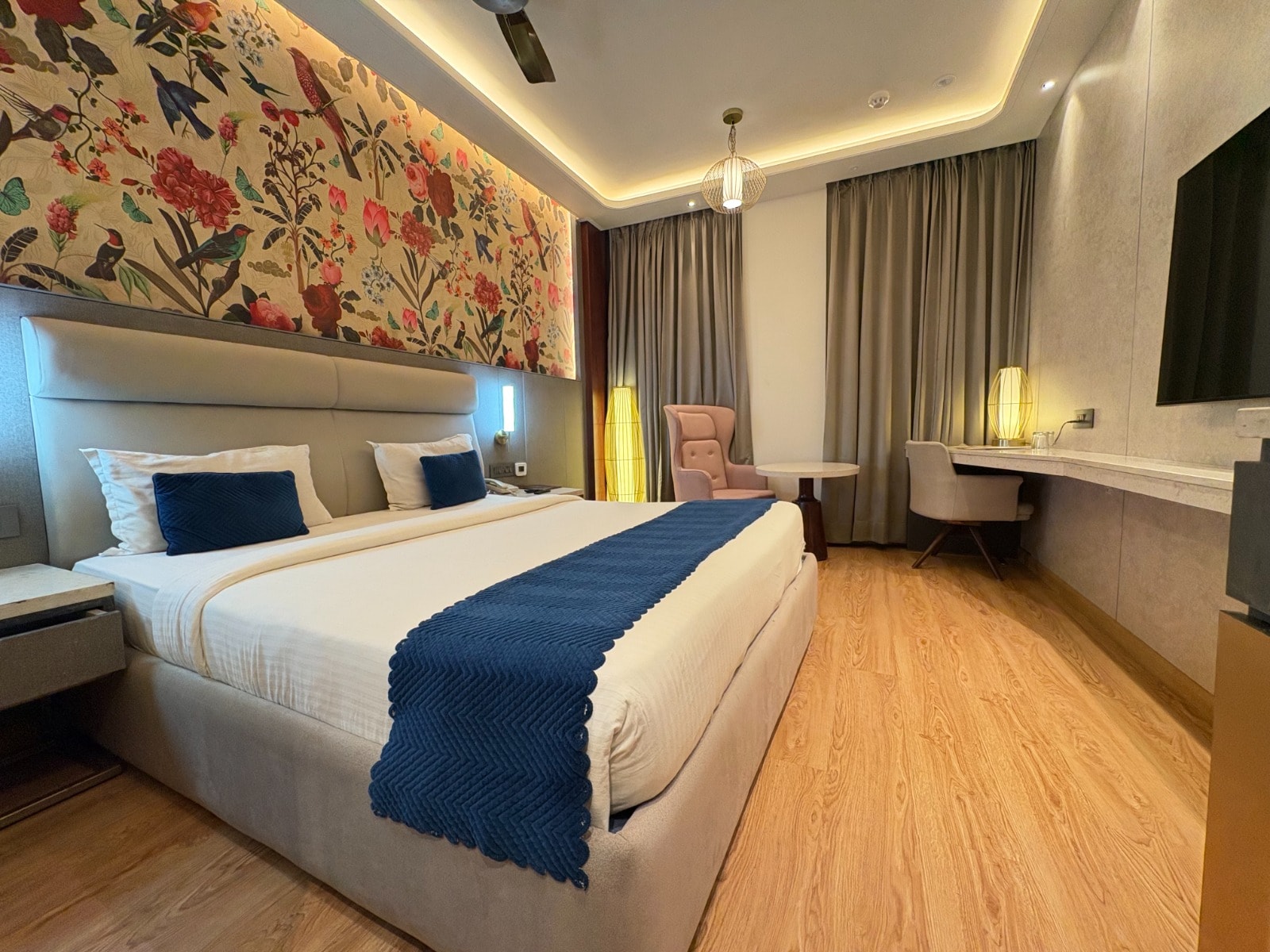 Hotel Rajshree & Spa - Tap to explore photos