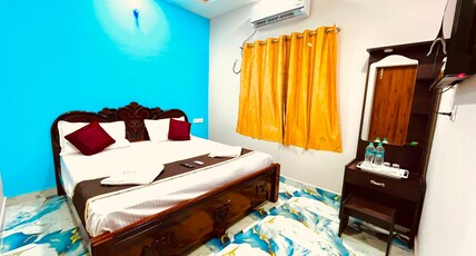 Nikilan Residency Room Type - Deluxe Non AC Room