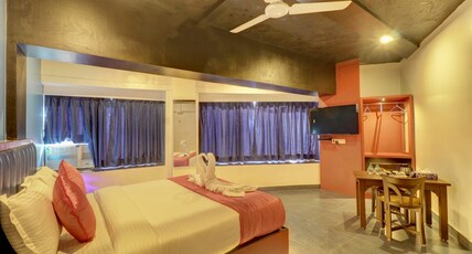 Hotel Platinum Inn Room Type - Luxury Suite