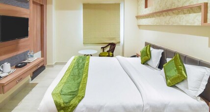 Hotel Saffron Room Type - Deluxe Room