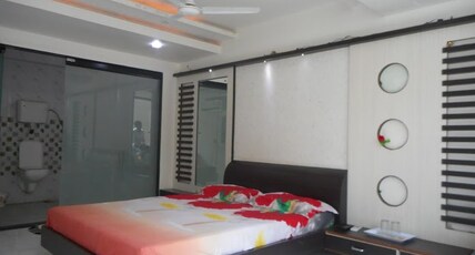 LABH HOTEL Room Type - Suite Room