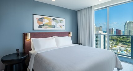 Atwell Suites MIAMI BRICKELL, an IHG hotel Room Type - 1 King 1 Bdrm Suite High Floor Balcony