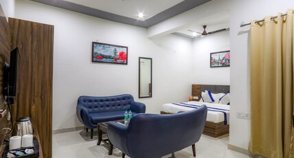KDS Residency Hotel Room Type - Suite Room