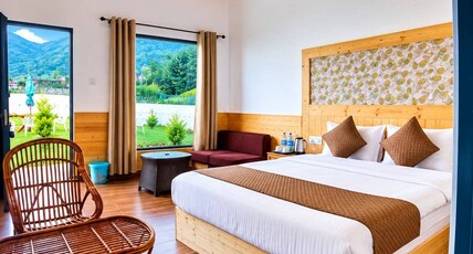 Friendship inn hotel and resorts Room Type - Triple sharing Family Room with Ensuite washroom & Fresh Towel with mountains view Friendship inn hotel and resorts Room Type - Triple sharing Family Room with Ensuite washroom & Fresh Towel with mountains view