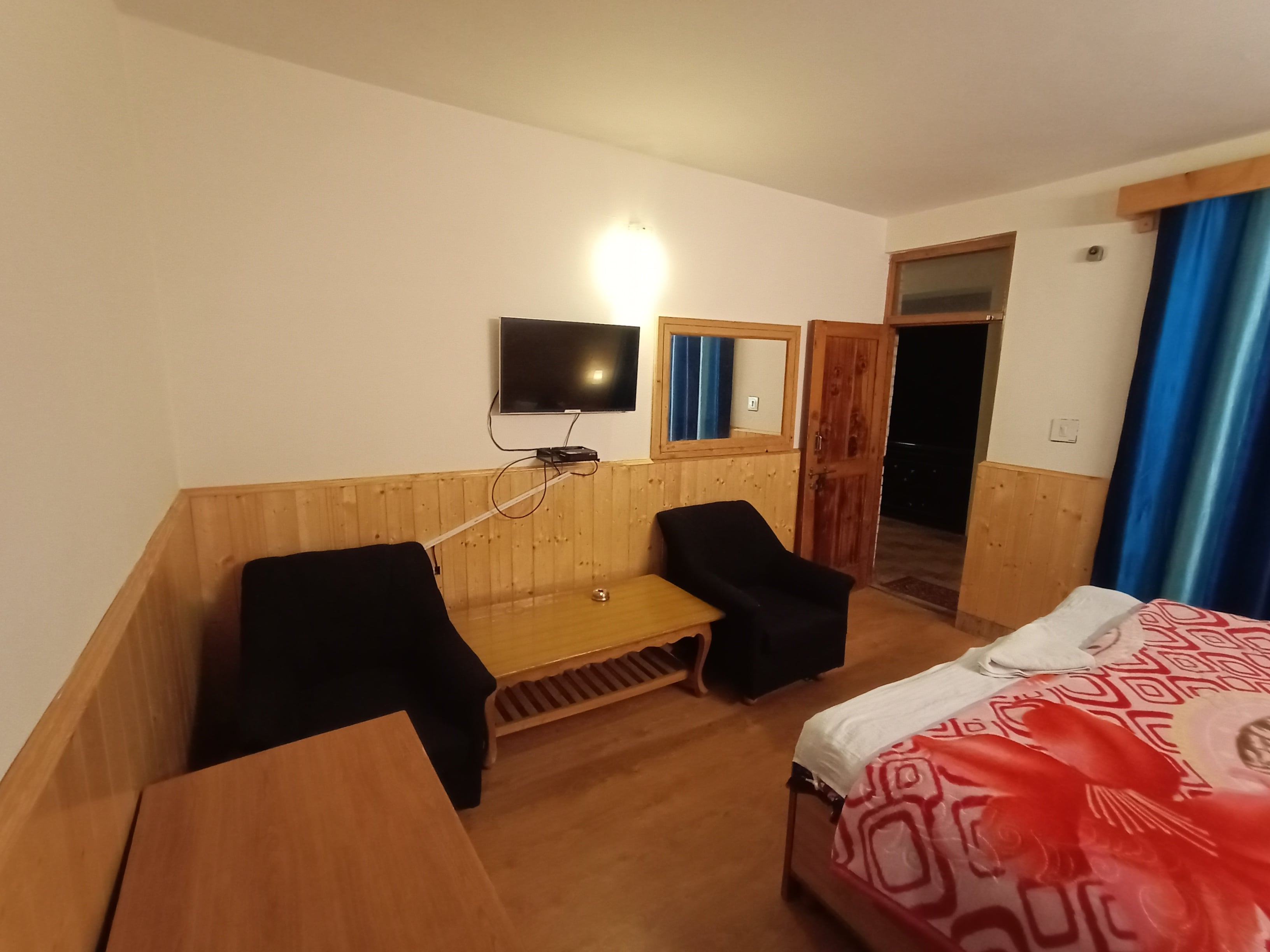 Hotel Neelgiri - Tap to explore photos