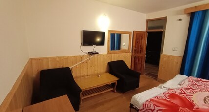 Hotel Neelgiri Room Type - Super Deluxe Room