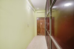 SPOT ON by OYO Yatri Nivas Hotel