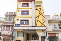 Sehmi's Best Rest Inn