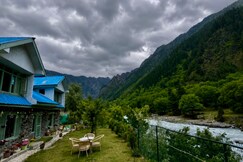 Photos of The Local Cottage- Entire 3BHK Riverfront Cottage