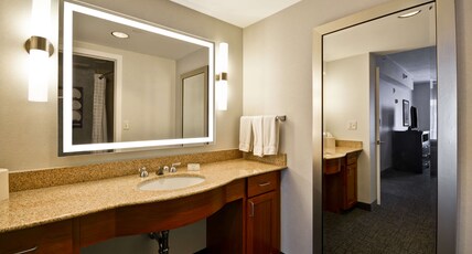 Homewood Suites by Hilton Ithaca Room Type - 2QN HEARING ACC SUITE NSMK