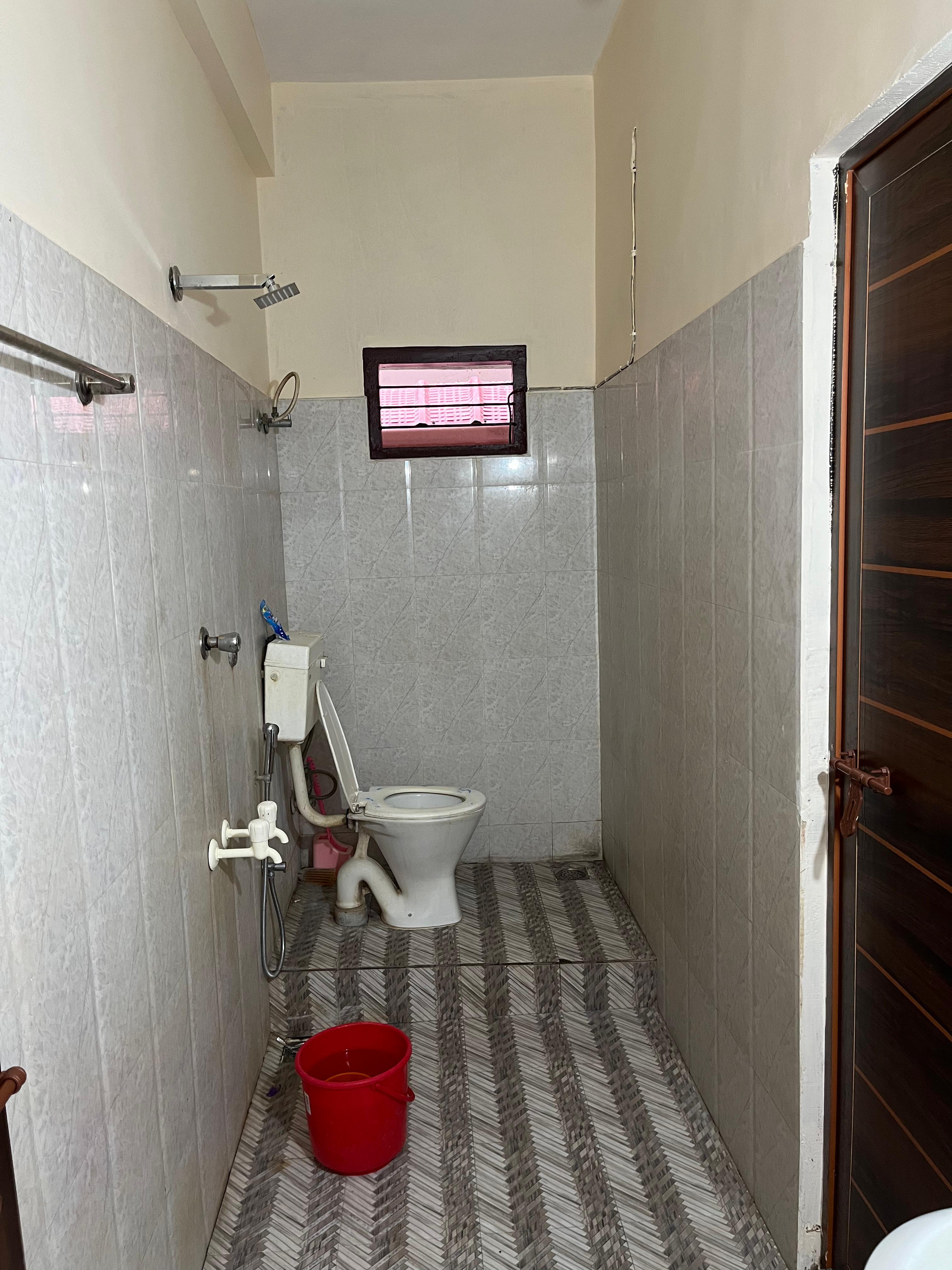 SAITS HOME STAY - Tap to explore photos