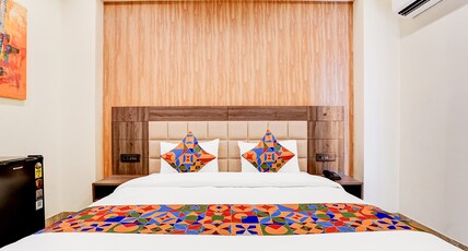 FabHotel Amrit Luxury Inn Room Type - Premium Room