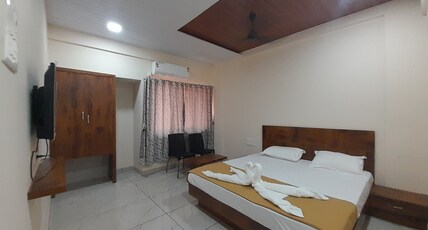 HOTEL ANNAPURNA LODGING AND BOARDING Room Type - Standard Double Room Non AC