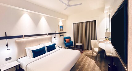 Lemon Tree Hotel Gachibowli Room Type - Executive King Room