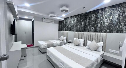 Hotel Grey Sky Room Type - Deluxe Three Bed