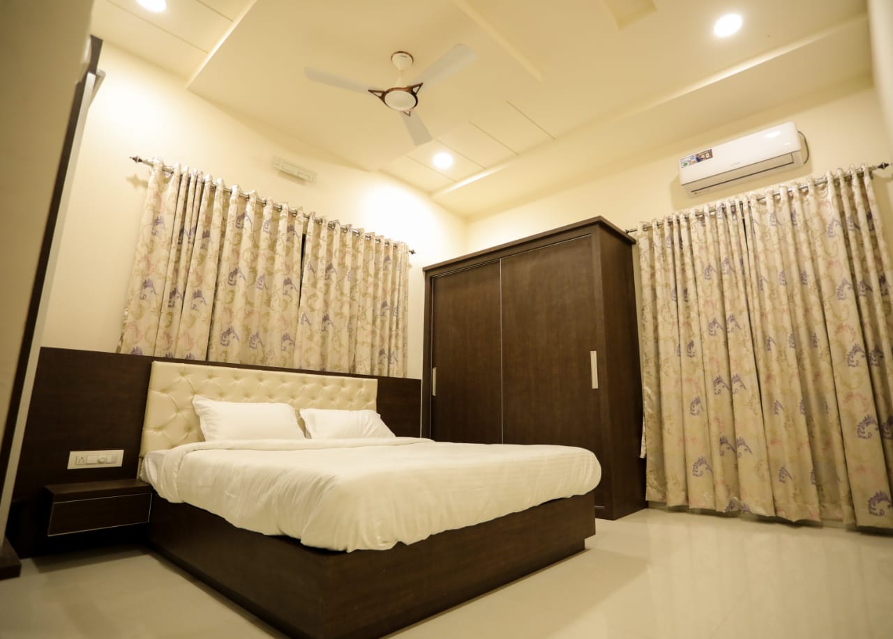 Kshitij Homestay - Tap to explore photos