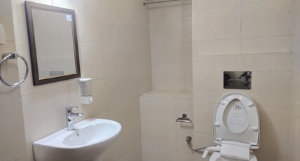 BHAJAN ASHRAM RISHIKESH Room Type - Double Room with Private Bathroom