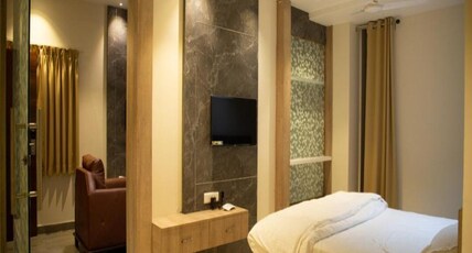 A-Comfort Hotel Room Type - Entire 4BHK Vididhillu