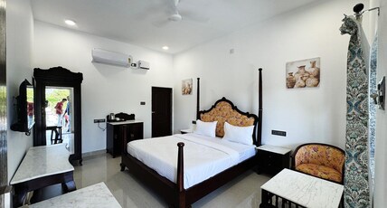YASHVEER RESORT Room Type - Super Deluxe Room