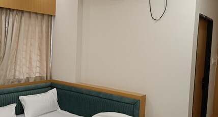 Hotel Vrajleela Room Type - Double Room Hotel Vrajleela Room Type - Double Room