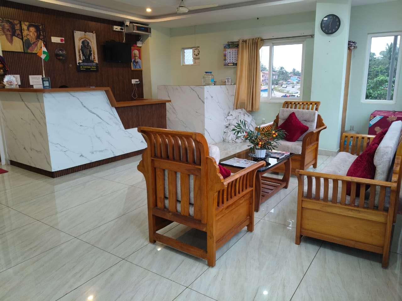 Grand Inn Lodging And Boarding - Tap to explore photos
