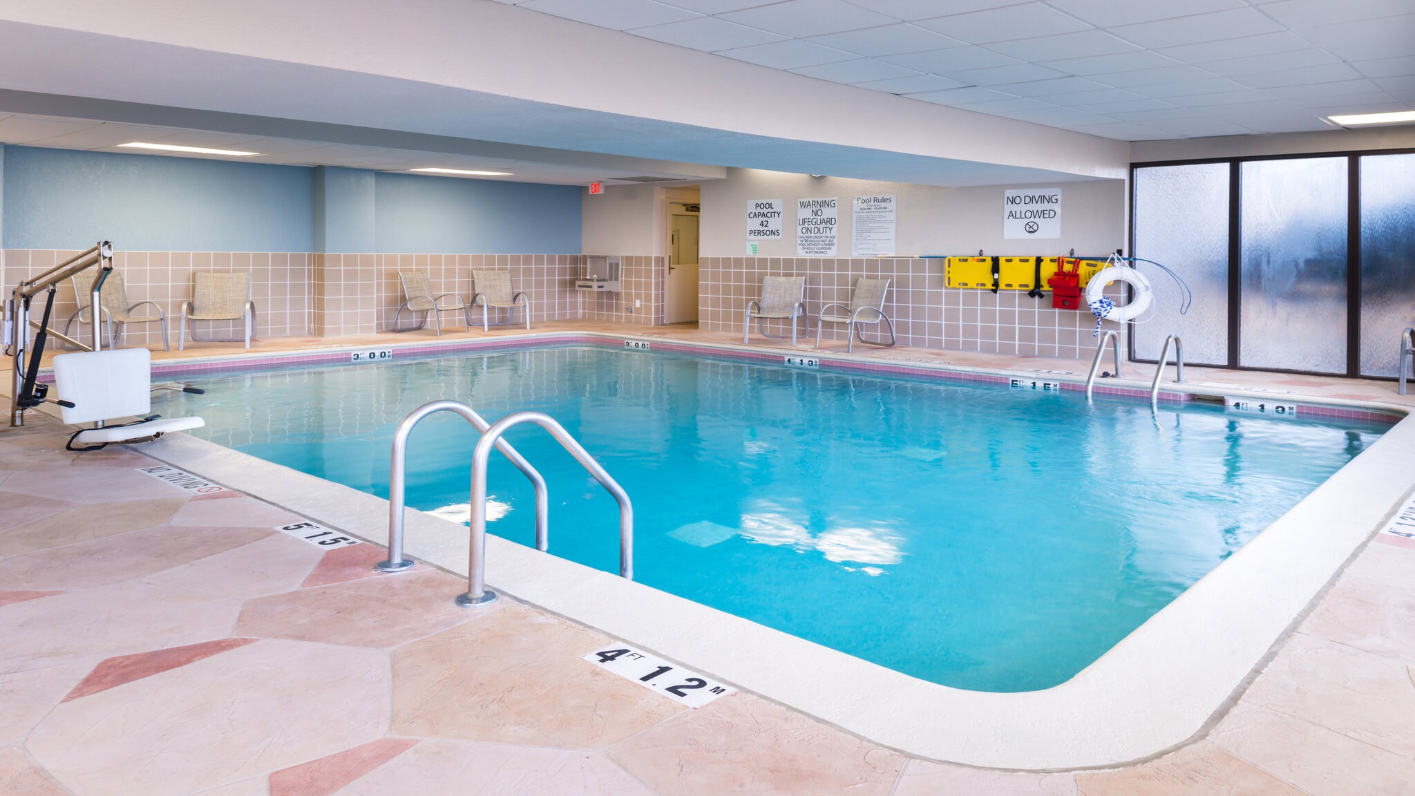 Holiday Inn Hotel & Suites WARREN - Tap to explore photos