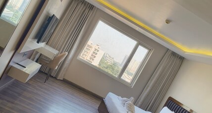 KRB greens Room Type - Luxury King Bed Room with Bathtub