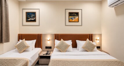 Hotel City Star Room Type - Triple Deluxe Room Hotel City Star Room Type - Triple Deluxe Room