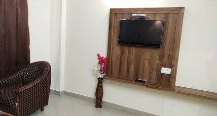 Hotel Sahima Room Type - Deluxe Room