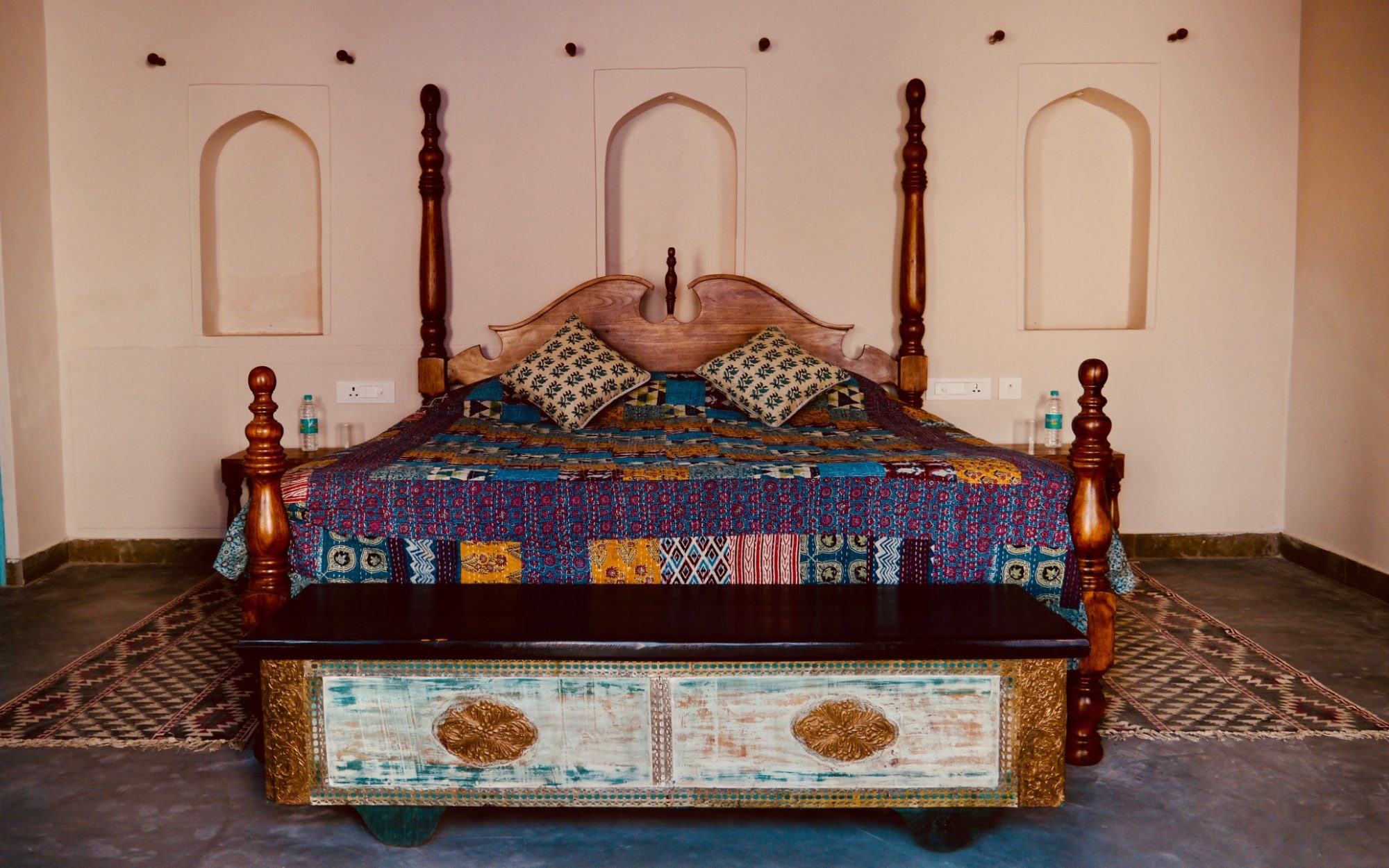Mandawa Kothi - Tap to explore photos
